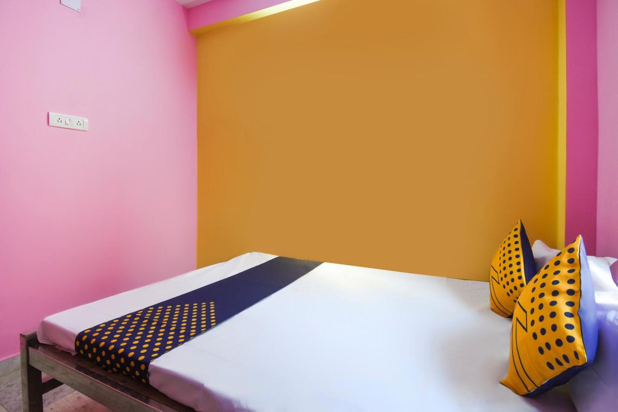 Spot On Hotel O Maa Rakhakali Bhawan Garden Reach المظهر الخارجي الصورة